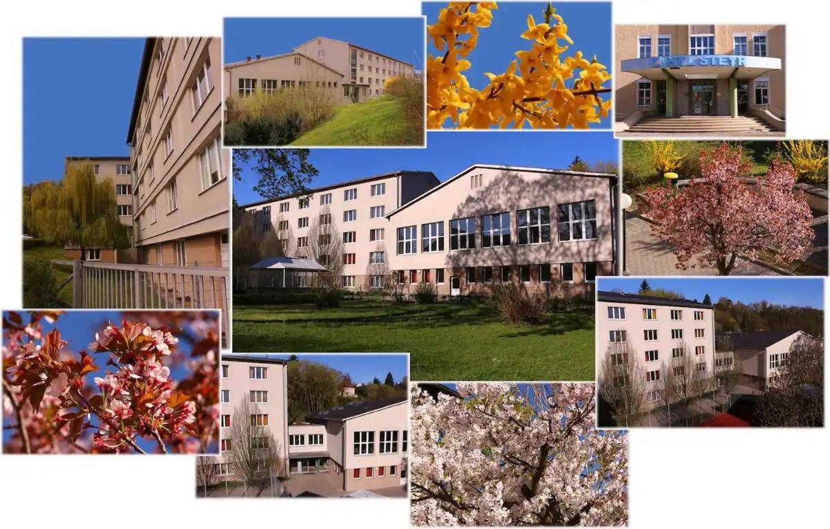 Jugendgaestehaus Studentenwohnheim Steyr Exterior foto